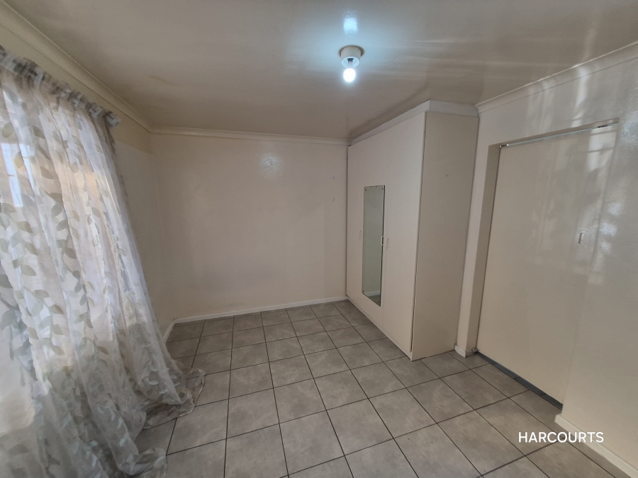 1 Bedroom Property for Sale in Belthorn Estate Western Cape
